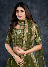 Fair Looking Wedding Lehenga Choli in Dark Green Colour